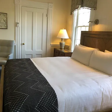 The Inn At Cape Cod-3